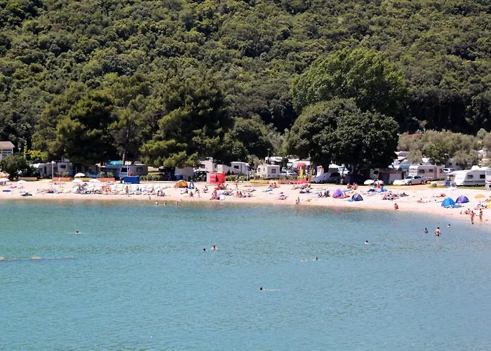 With A Parking Space Strmac, - 7402 Appartement Labin (Istria)