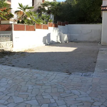 With A Parking Space Strmac, - 7402